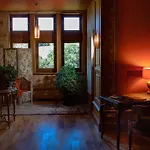 Chateau Du Besset 4*