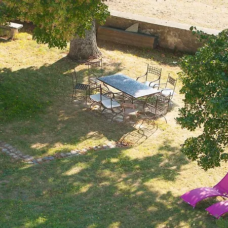 Chateau Du Besset Oda ve Kahvaltı Saint-Romain-de-Lerps