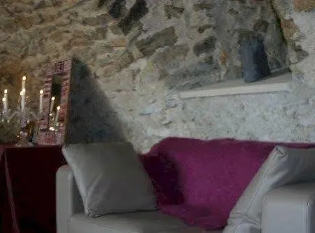 Chateau Du Besset